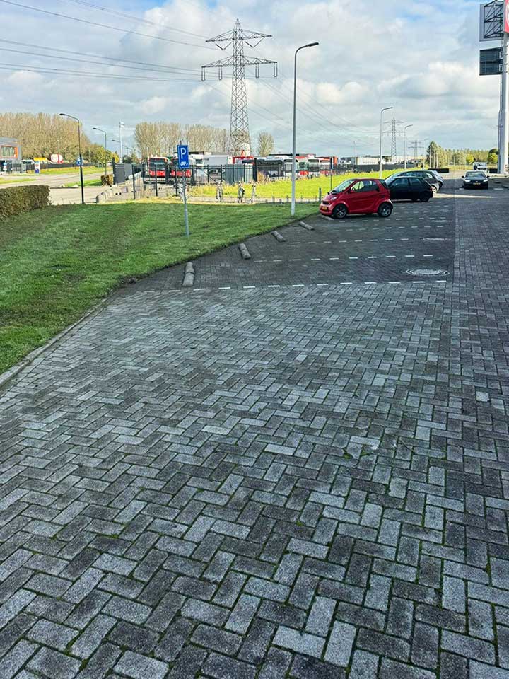 roosendaal_03
